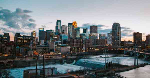 多彩贵州宣传片开头_多彩贵州宣传视频背景音乐是什么