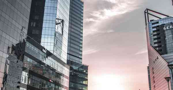 照片墙心形_照片墙心形布置图片