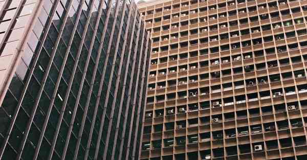 仪态端庄是什么意思