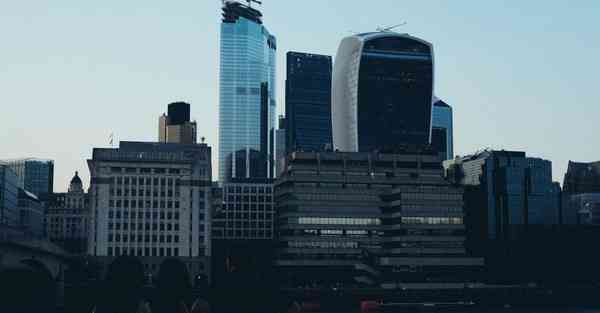 爆款短裙两件套_爆款短裙