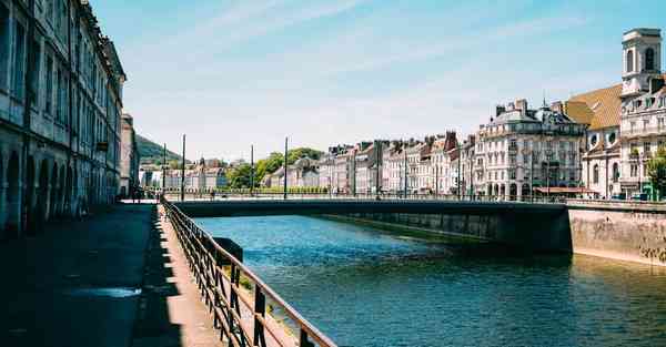 金融财经新闻最新_金融财经新闻最新头条