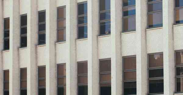 自己做手机壳小伶玩具