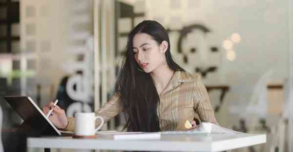 红色宣传片制作_红色宣传片制作模板免费多图